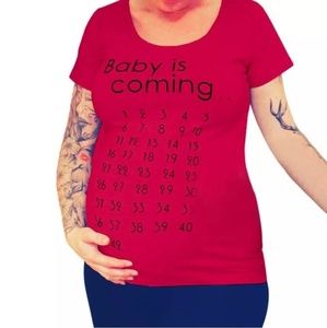 Maternity countdown top